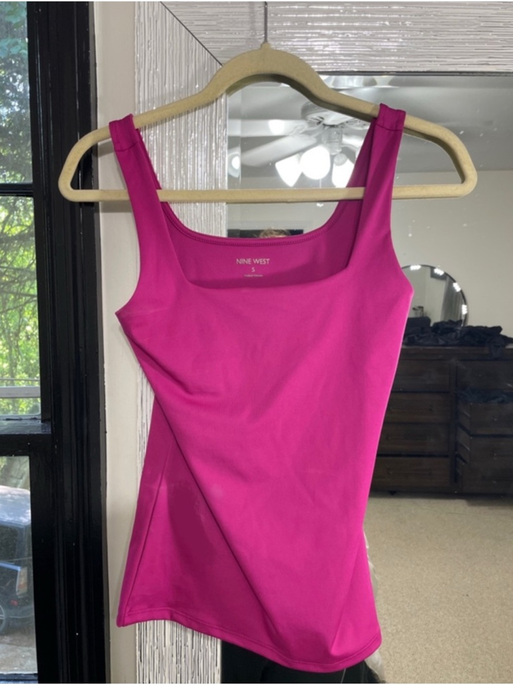 Nine West brand new women’s small pink tank top